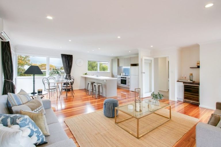 Photo of property in 31 Given Street, Havelock North, 4130