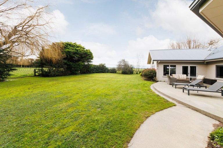 Photo of property in 1100b Kairanga Bunnythorpe Road, Kairanga, Palmerston North, 4475