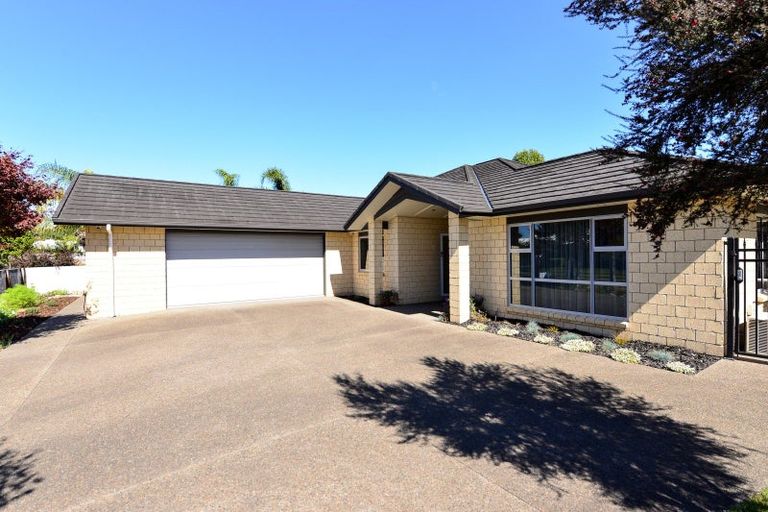 Photo of property in 3 Amokura Crescent, Flagstaff, Hamilton, 3210