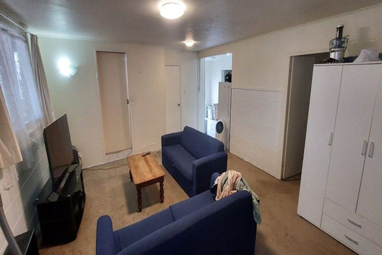 Photo of property in 11 Tyne Road, Forrest Hill, Auckland, 0620