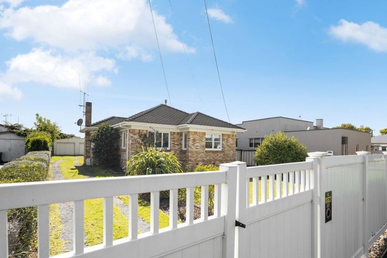 Photo of property in 4 Olwyn Terrace, Dinsdale, Hamilton, 3204