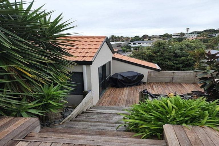 Photo of property in 25 Kestrel Heights, Arkles Bay, Whangaparaoa, 0932