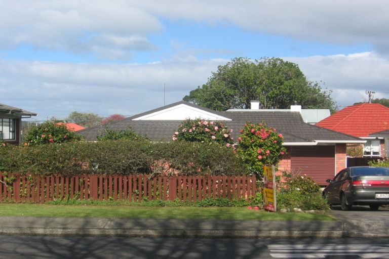 Photo of property in 2b Parahaki Street, Regent, Whangarei, 0112