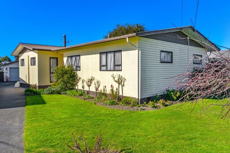 Photo of property in 218 Tudor Avenue, Mayfair, Hastings, 4122