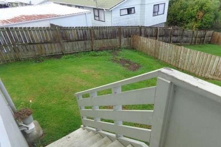 Photo of property in 96 Chislehurst Street, Henderson, Auckland, 0612