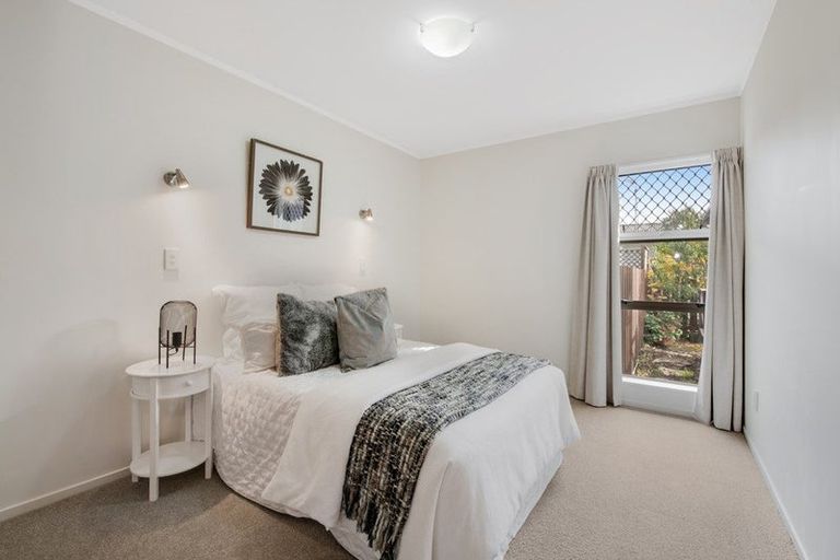 Photo of property in 89c Centreway Road, Orewa, 0931