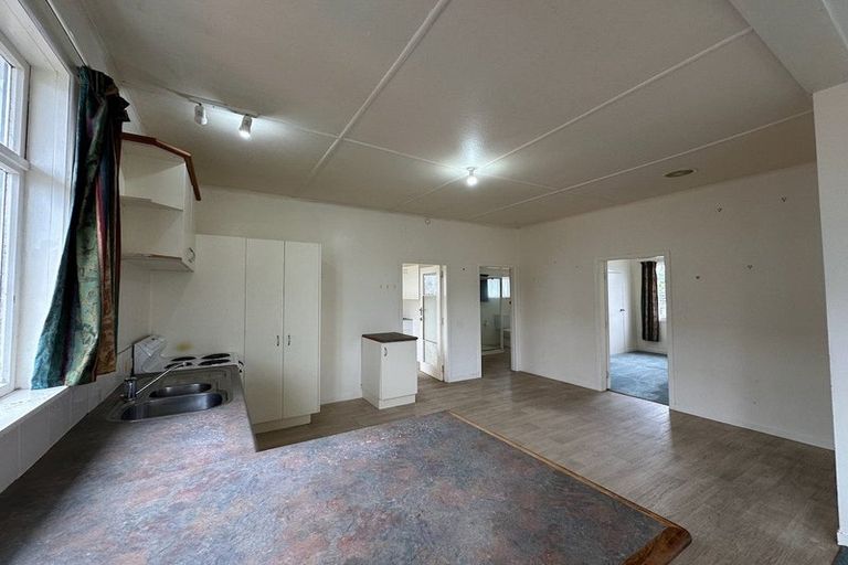 Photo of property in 10 Jackson Street, Waitara, 4320