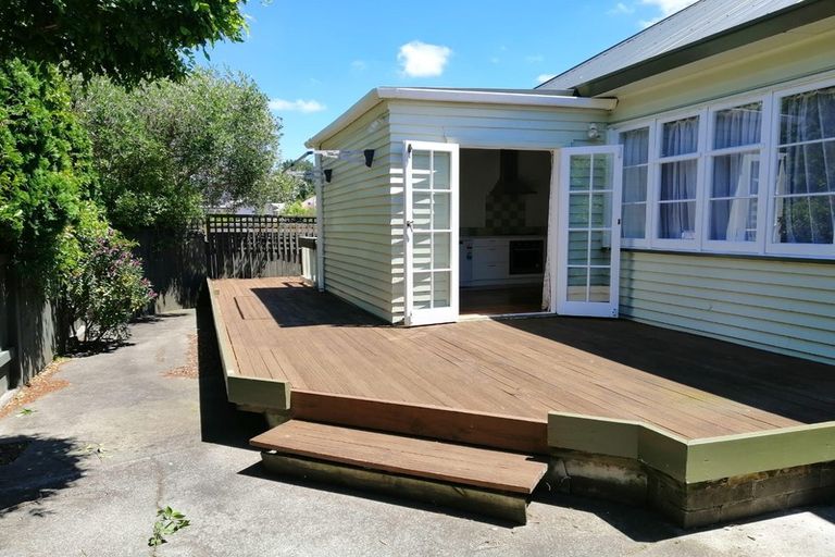 Photo of property in 422a College Street, Hokowhitu, Palmerston North, 4410