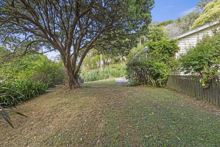 Photo of property in 59-61 Airlie Road, Plimmerton, Porirua, 5026