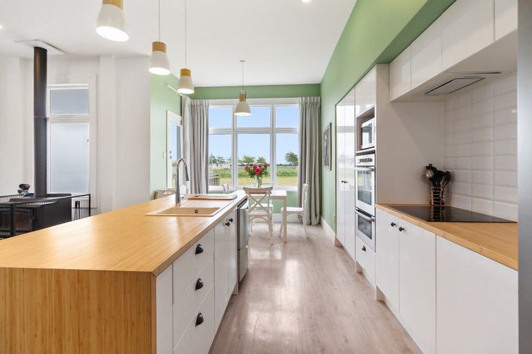 Photo of property in 197 Falvey Road, Levels, Timaru, 7975