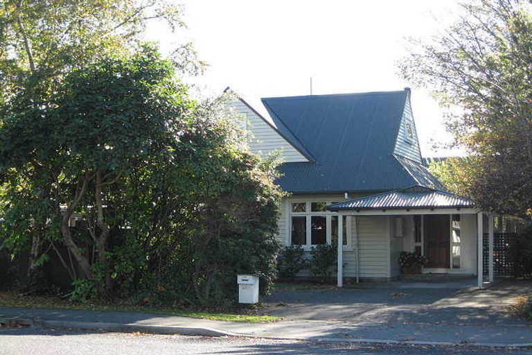 Photo of property in 471 Ilam Road, Bryndwr, Christchurch, 8052