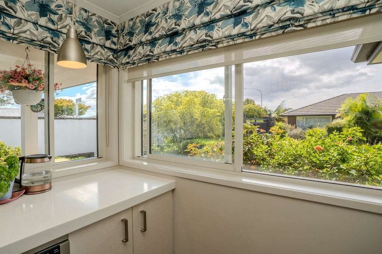 Photo of property in 2 Dennis Yates Way, Kerikeri, 0230