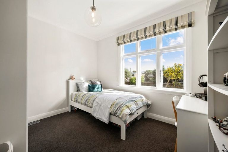 Photo of property in 6 Bentinck Avenue, Strathmore Park, Wellington, 6022