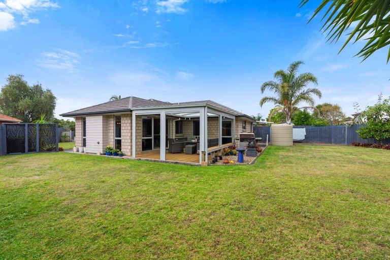Photo of property in 38 Roxbury Place, Papamoa Beach, Papamoa, 3118