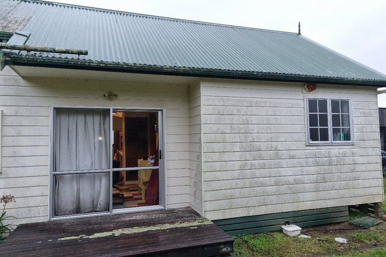 Photo of property in 27 Parrs Road, Hurworth, New Plymouth, 4371