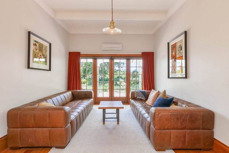 Photo of property in 1971 Moutere Highway, Upper Moutere, 7175