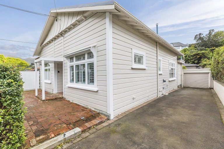 Photo of property in 19 Colway Street, Ngaio, Wellington, 6035