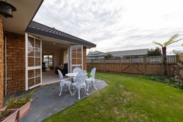 Photo of property in 71 Amberley Avenue, Highbury, Palmerston North, 4412