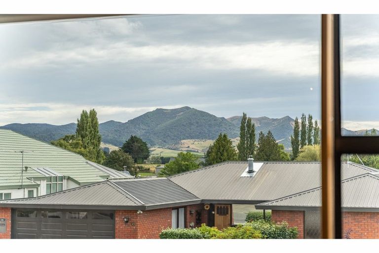 Photo of property in 22 Aotea Crescent, Gore, 9710