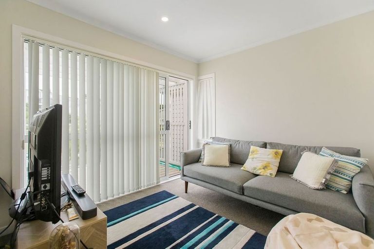 Photo of property in 76 Arrowsmith Drive, Flat Bush, Auckland, 2019