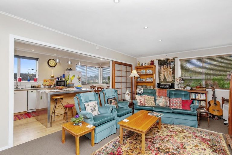 Photo of property in 28 Newham Place, Henderson, Auckland, 0612