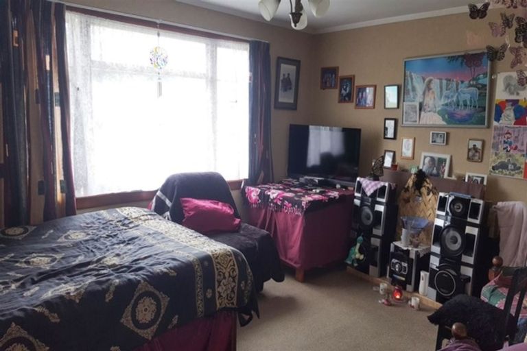 Photo of property in 18 Exeter Street, Waimate, 7924