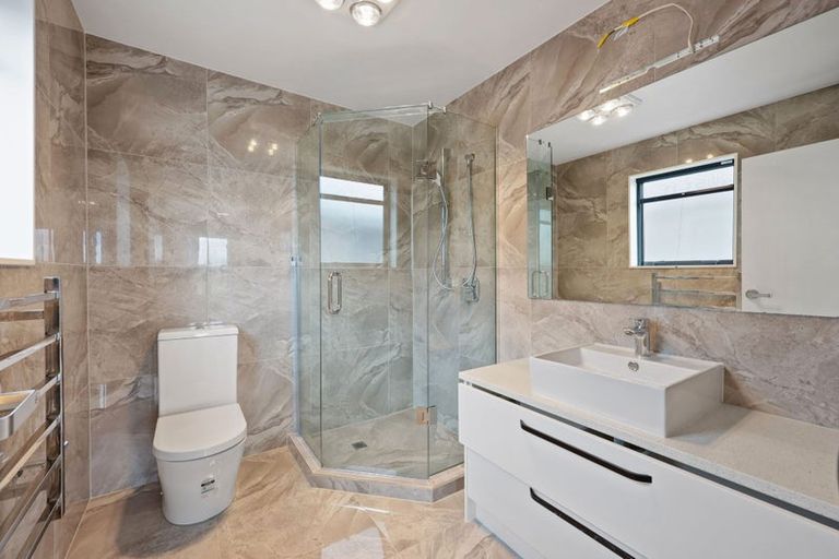 Photo of property in 9 Mccaw Avenue, Whenuapai, Auckland, 0618