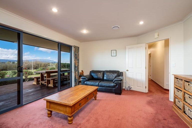 Photo of property in 1121 Waihola Highway, Waihola, Outram, 9073