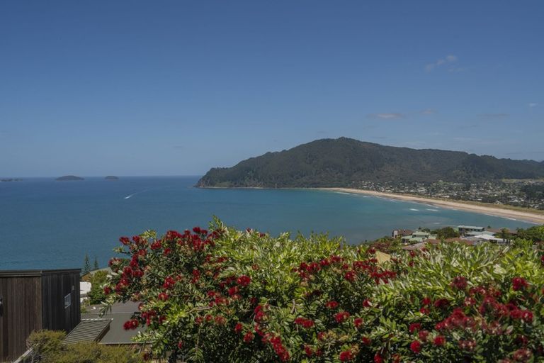 Photo of property in 5 Tirinui Crescent, Tairua, 3508