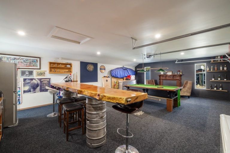 Photo of property in 39 Broadhaven Avenue, Parklands, Christchurch, 8083