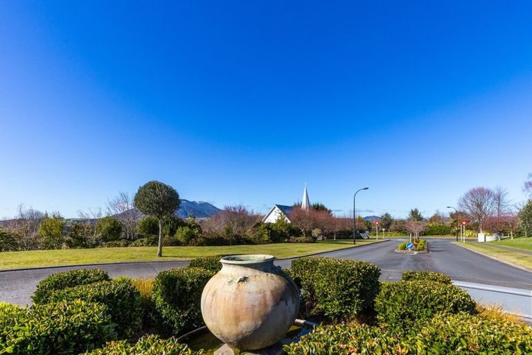 Photo of property in 6 Bastille Court, Rangatira Park, Taupo, 3330