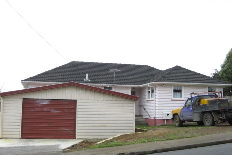 Photo of property in 28 Parsons Street, Vogeltown, New Plymouth, 4310