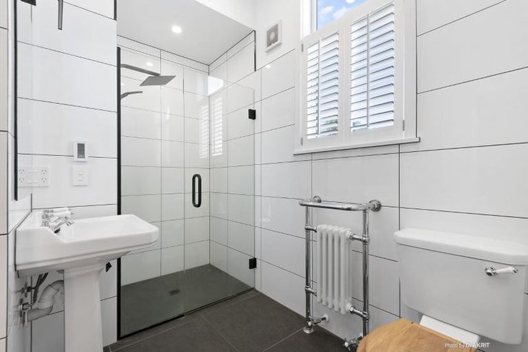 Photo of property in 6 Orangi Kaupapa Road, Northland, Wellington, 6012