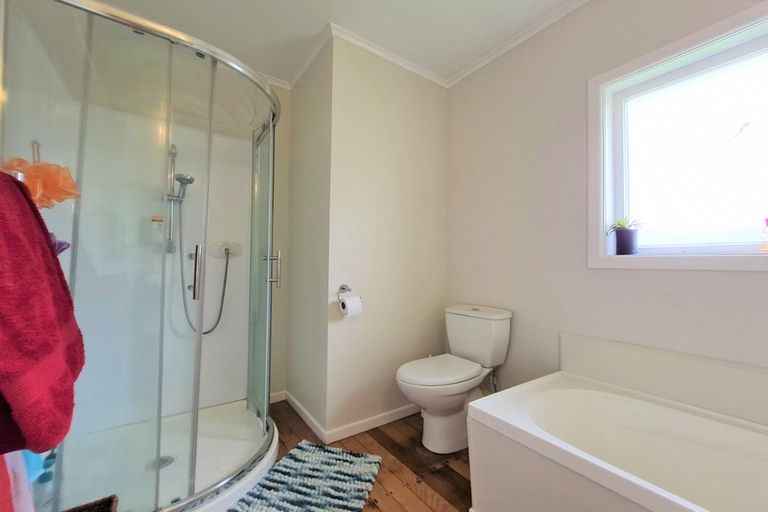 Photo of property in 1/47 Clevedon Road, Papakura, 2110