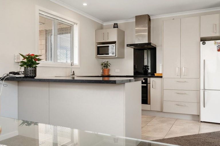 Photo of property in 8a Mead Avenue, Cromwell, 9310