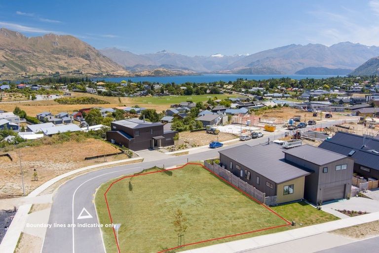 Photo of property in 49 Farrant Drive, Wanaka, 9305