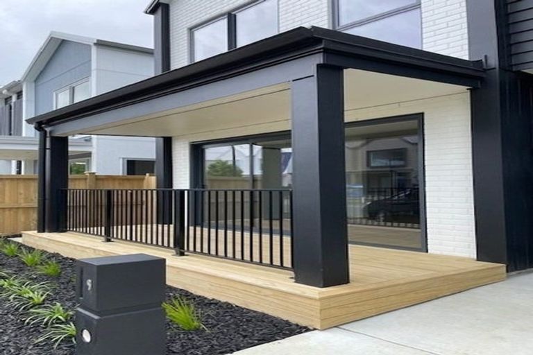 Photo of property in 9 Yellow Pear Lane, Karaka, 2578