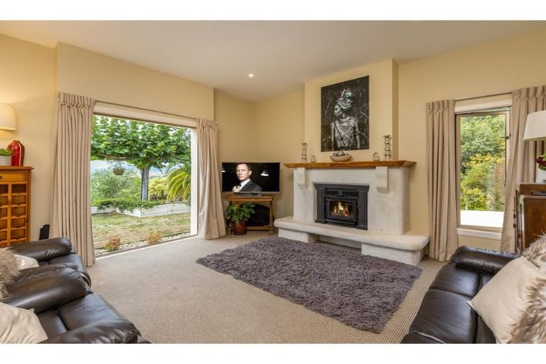 Photo of property in 28 Valhalla Drive, Richmond, 7020