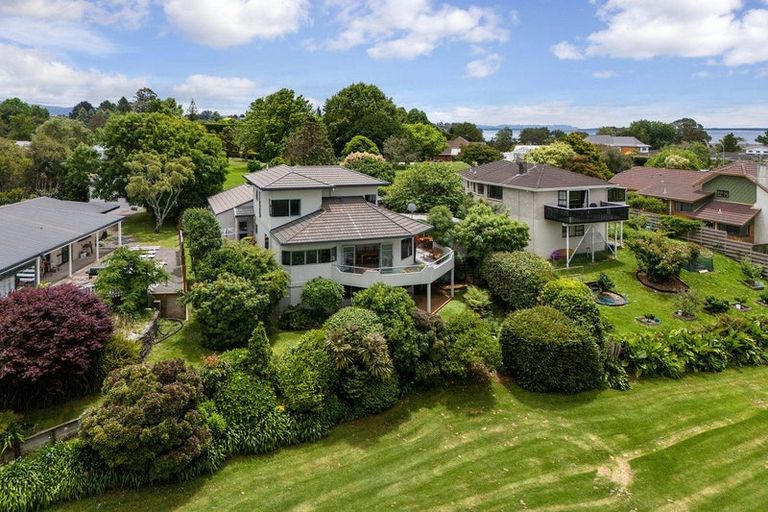 Photo of property in 62 Links View Drive, Omokoroa, 3114