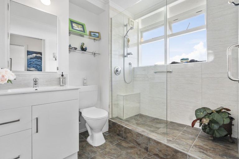 Photo of property in Gateway Apartments, 19 Maida Vale Road, Roseneath, Wellington, 6011