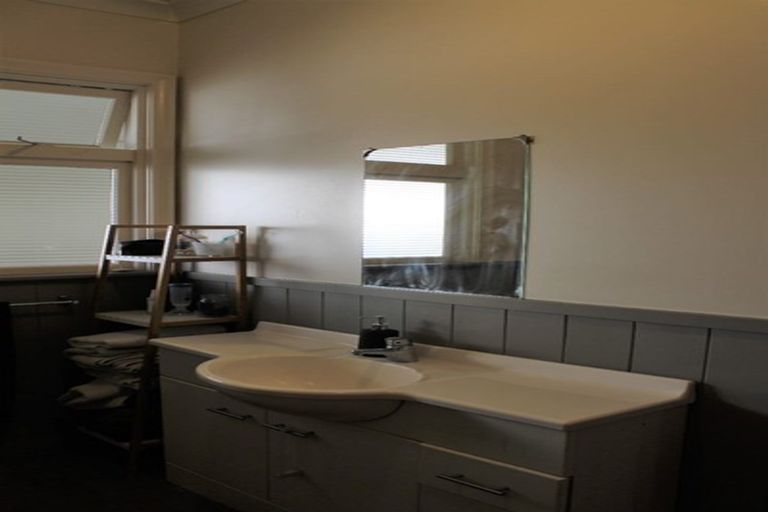 Photo of property in 64 Playfair Street, Caversham, Dunedin, 9012