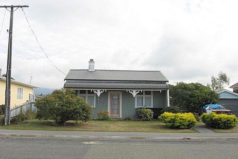 Photo of property in 4 Naylor Street, Waimate, 7924