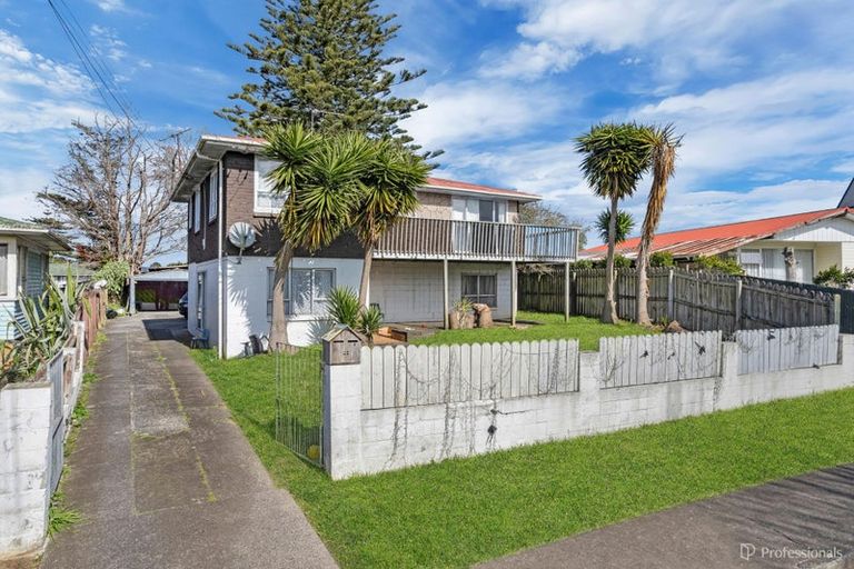 Photo of property in 26 Clayton Avenue, Otara, Auckland, 2023