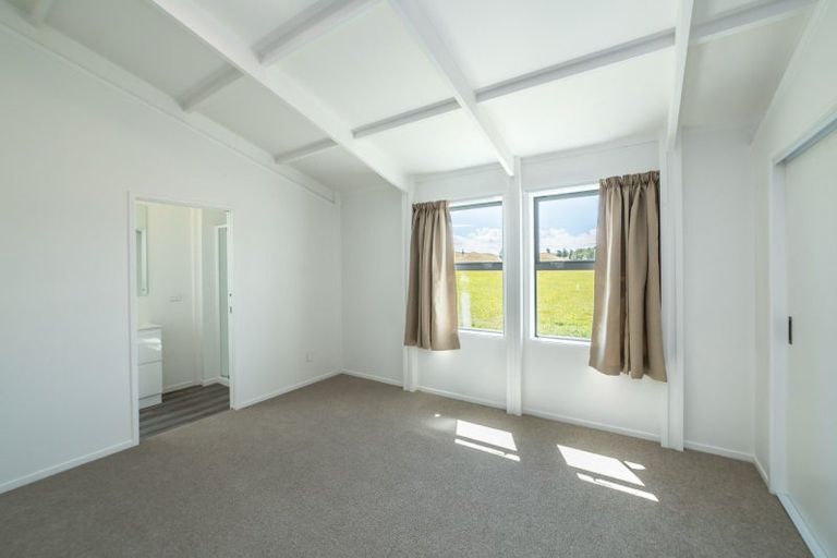 Photo of property in 968 Kahutara Road, Kahutara, Featherston, 5771