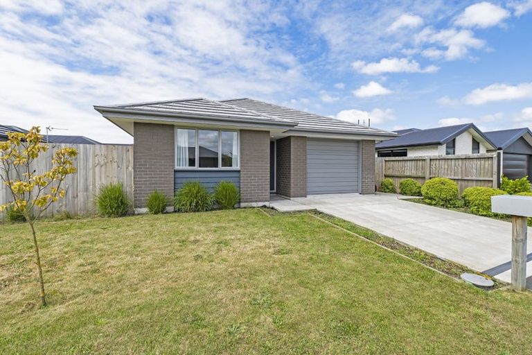 Photo of property in 52 Lucca Crescent, Rolleston, 7615