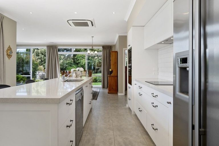 Photo of property in 11 Contour Avenue, Pyes Pa, Tauranga, 3112