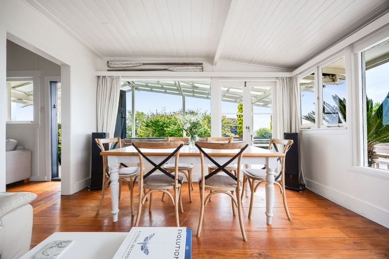 Photo of property in 237 Beach Road, Campbells Bay, Auckland, 0630