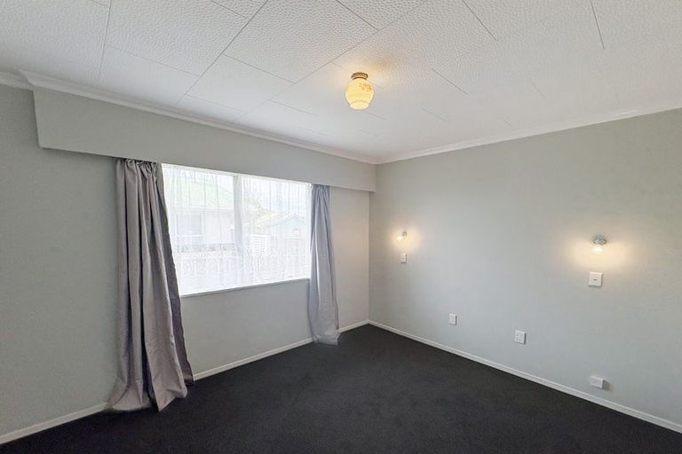 Photo of property in 11 Mccallum Street, Dannevirke, 4930