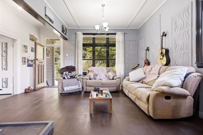 Photo of property in 8 Marsack Road, Taumarunui, 3992