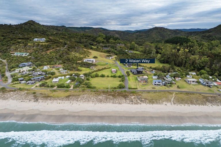 Photo of property in 2 Waiari Way, Kuaotunu West, Whitianga, 3592